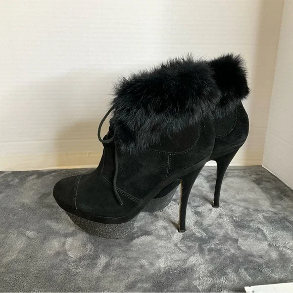 L.A.M.B Platform Suede Leather & Real Fur Booties Size 7.5 Gwen Stefani Booties